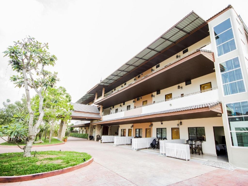 Baan Tong Tong PattayafacilitiesSurrounding Environment4