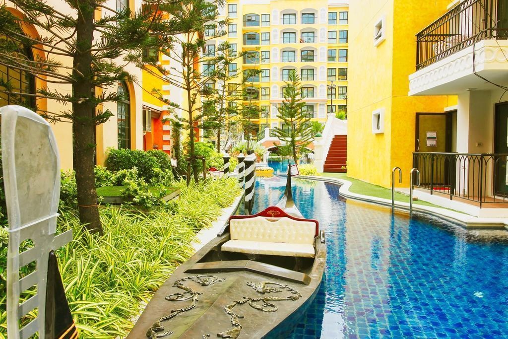 Venetian Condo Resort Pattaya Pool Viewfacilitiesfacilities Image 1010