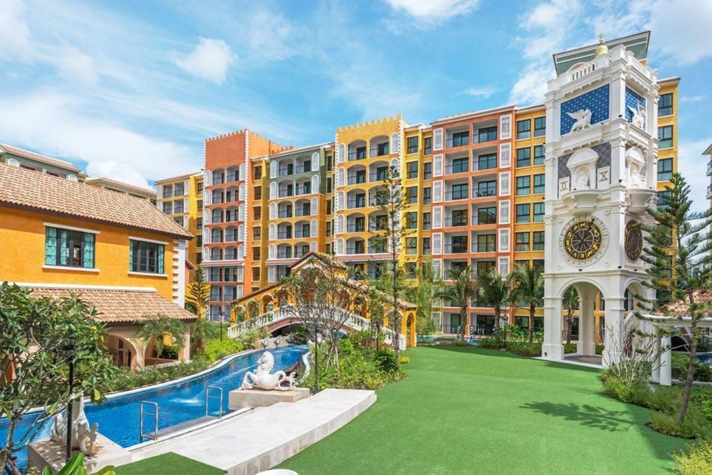 Venetian Condo Resort Pattaya Pool Viewpropertyviewspropertyviews Image 11