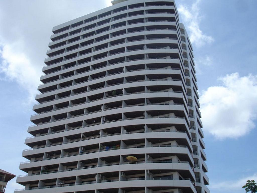 A Beautiful Studio With Pool View Pattaya Downtownpropertyviewspropertyviews Image 11