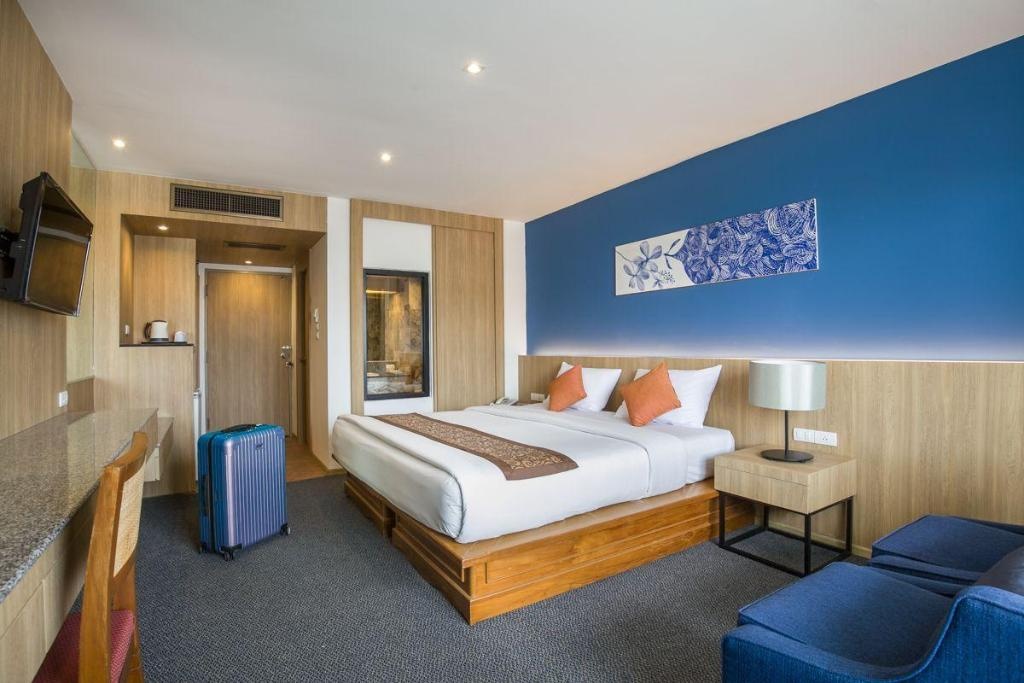 Royal Palace HotelroomsSuperior Room Bed5