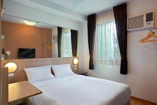 Red Planet PattayaroomsStandard Double Room Exterior View5