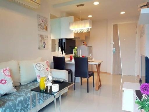 Acqua Condo35sqmPool ViewHigher Floorroomsrooms Image 11