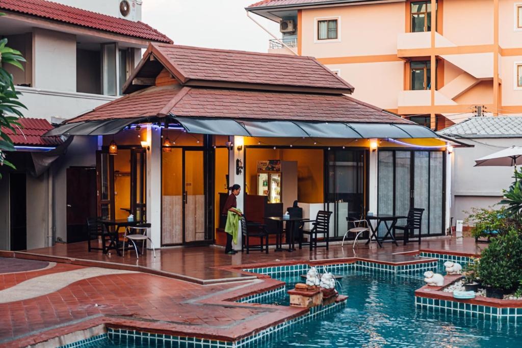 Gazebo Resort PattayafacilitiesSwimming Pool18