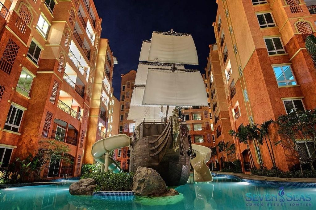 Seven Seas Condo Pattaya 1 Bed By TikpropertyviewsExterior View4