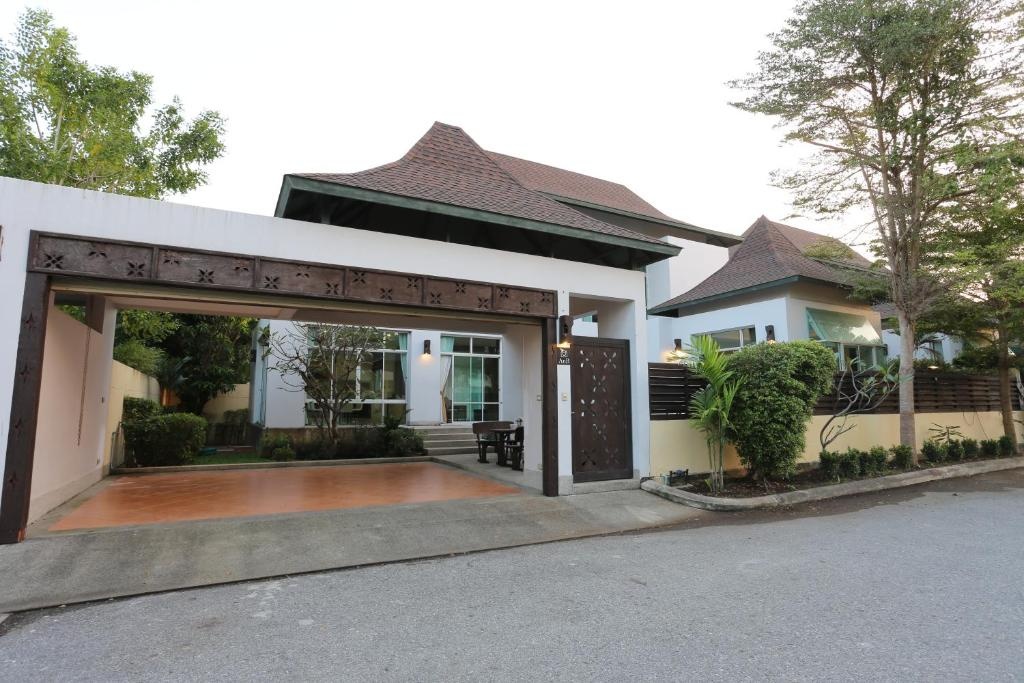 AnB Poolvilla 3BR Glass House Close Jomtien Beachpropertyviewspropertyviews Image 33