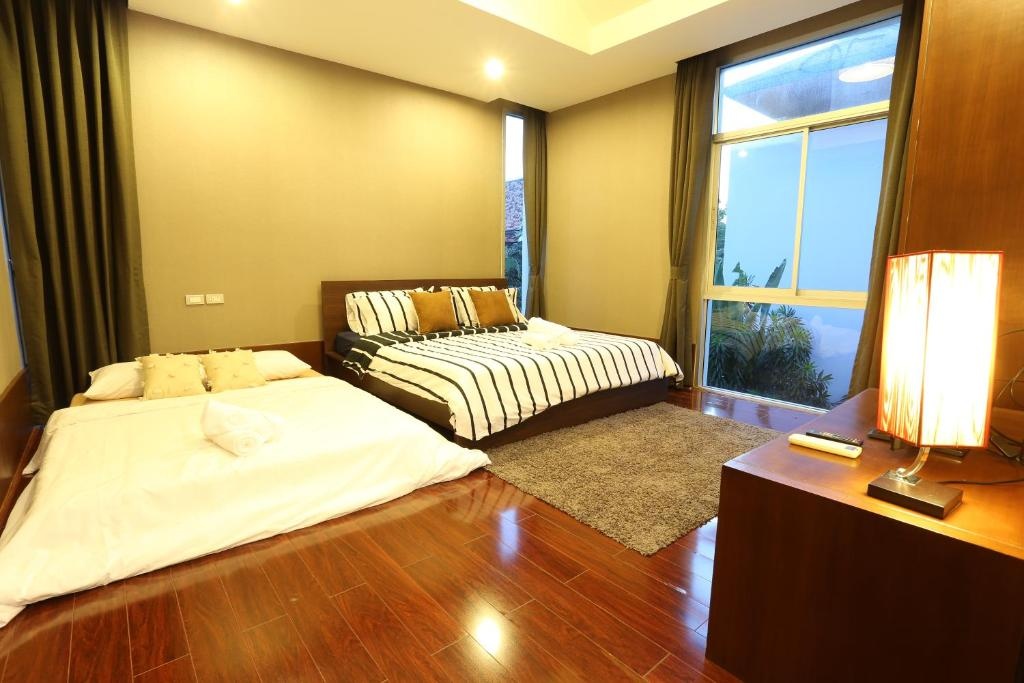 AnB Poolvilla 3BR Glass House Close Jomtien Beachroomsrooms Image 44