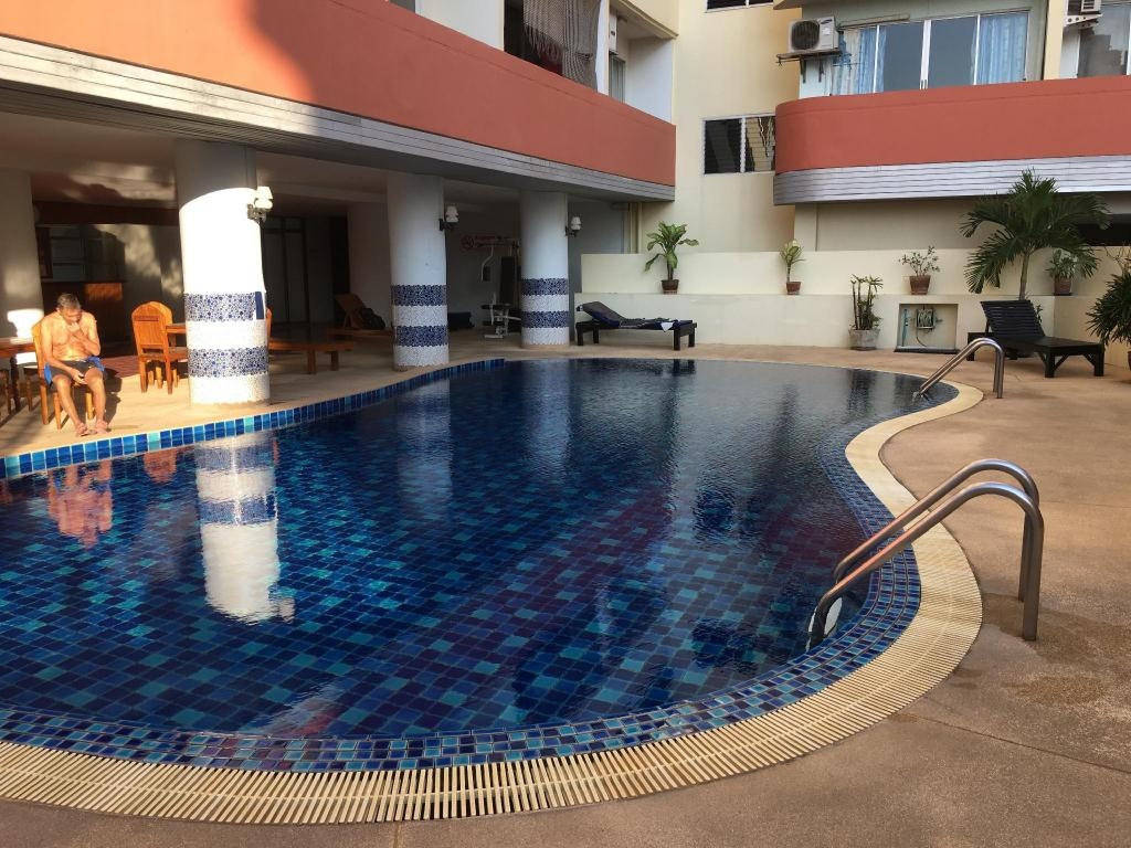 Golden Pattaya Condominium Dolphin Roundaboutfacilitiesfacilities Image 11