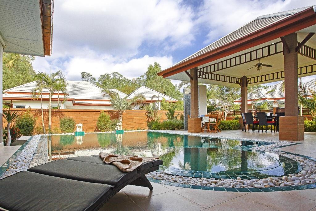 Vintc II 5 Bedroom Pool VillafacilitiesPrivate Pool4