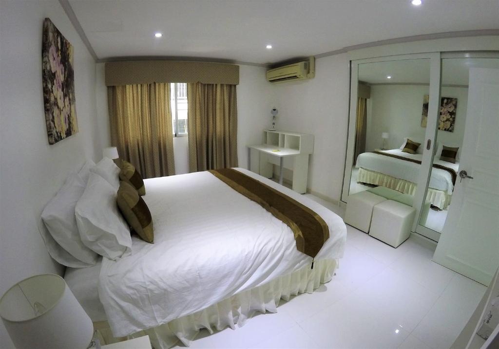 Deluxe 2 BR Nordic Terrace Condo 173 Sqm WiFifacilitiesBedroom12
