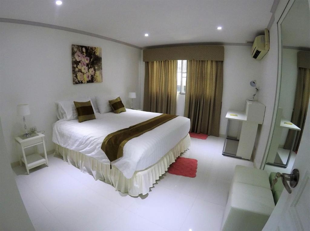 Deluxe 2 BR Nordic Terrace Condo 173 Sqm WiFifacilitiesBedroom8