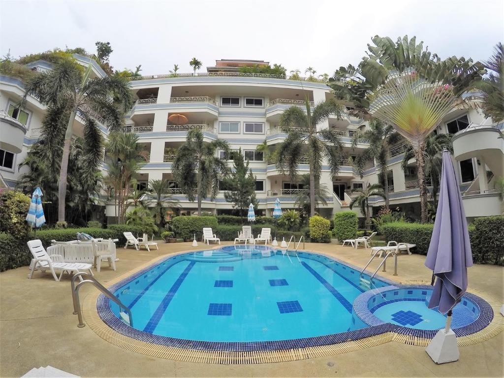Deluxe 2 BR Nordic Terrace Condo 173 Sqm WiFifacilitiesPrivate Pool7