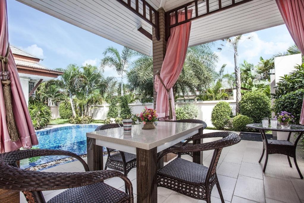 Villa Laima 3 Bedroom Pool VillapropertyviewsExterior View3