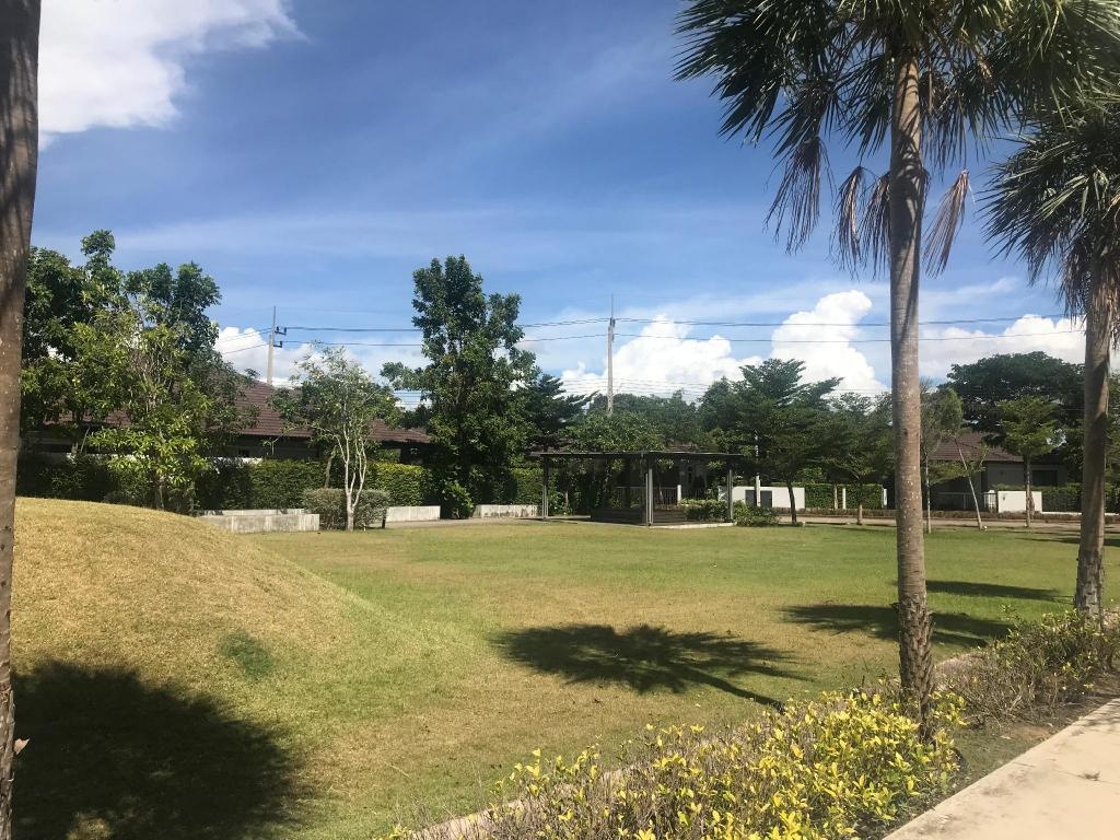 Luxury Swimming Pool Villa In PattayapropertyviewsView3