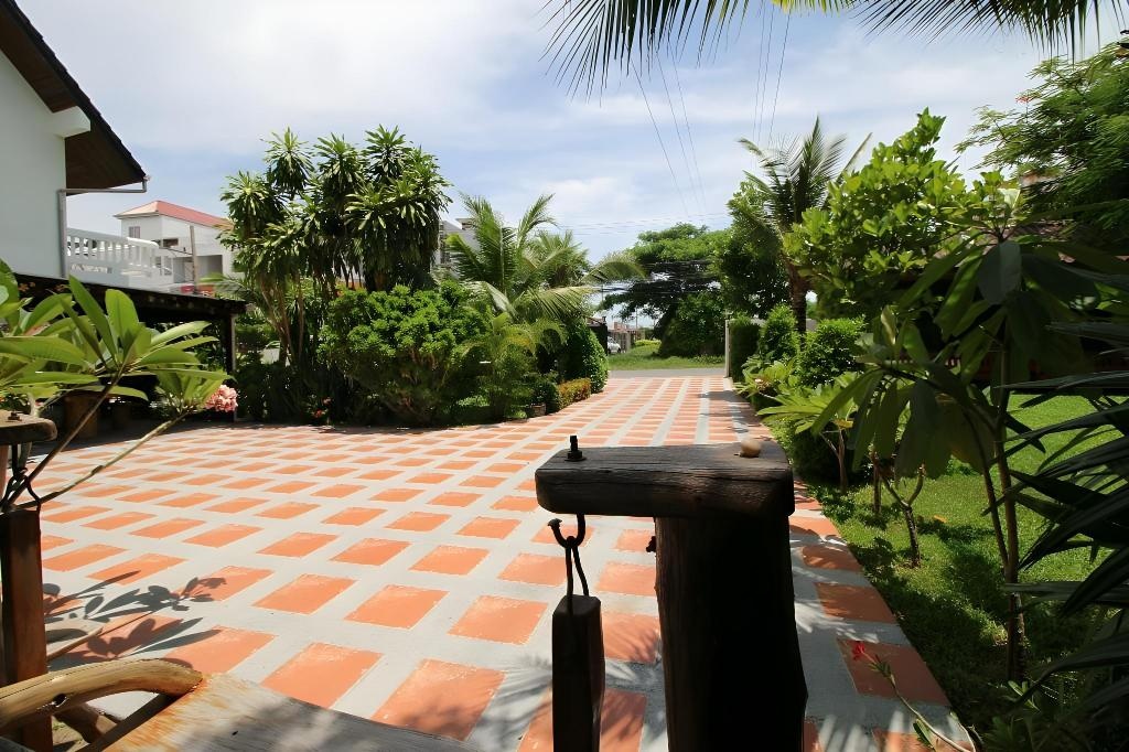 Pattaya 161 VillafacilitiesSurrounding Environment3