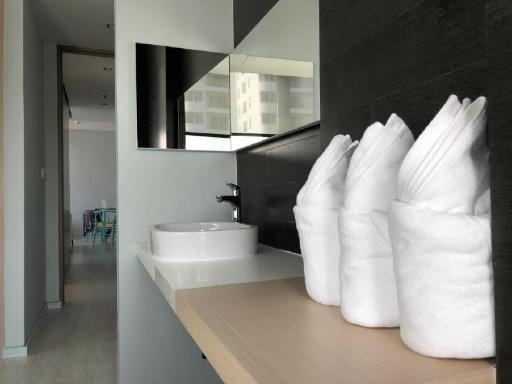 21Front Row Beach Lux X Veranda Residence PattayafacilitiesBathroom11