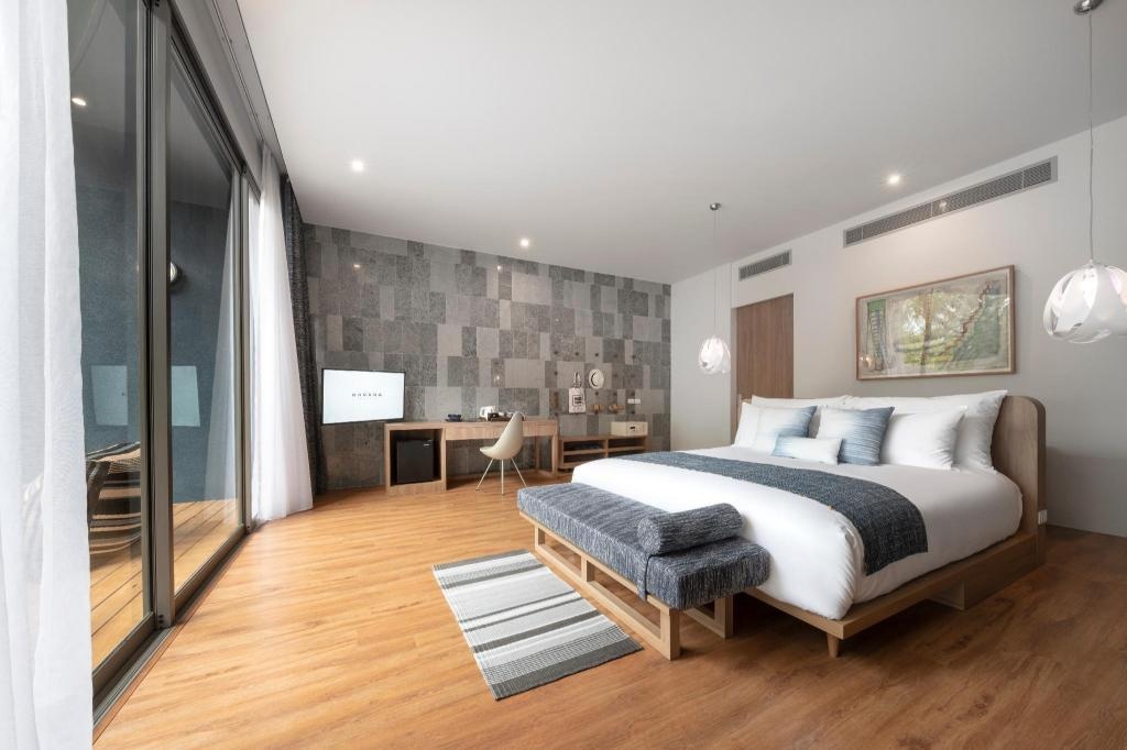 Navana Nature EscaperoomsGrand Beachfront Villa Bed10
