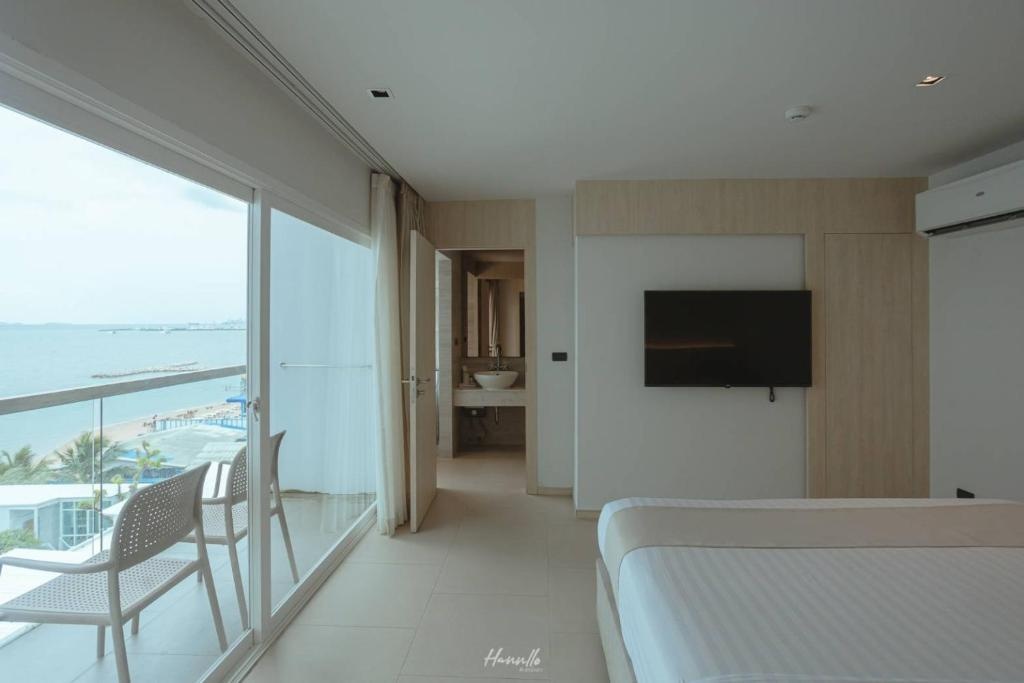 Worita Cove HotelfacilitiesBalconyterrace44