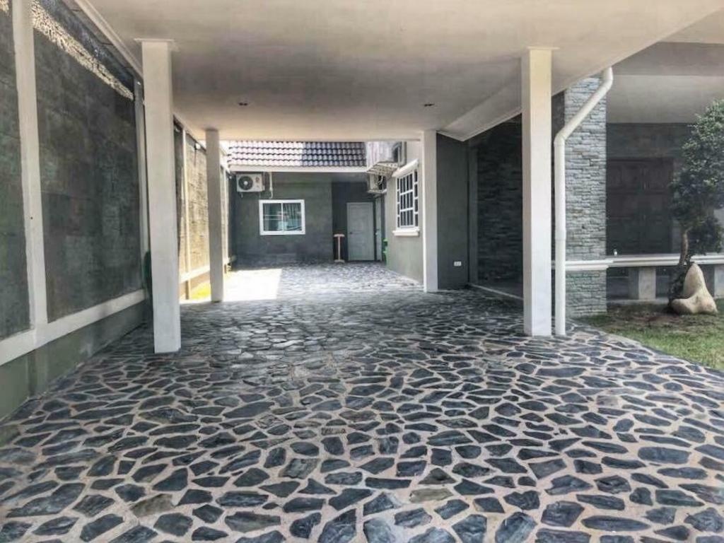 POOL VILLA M1propertyviewspropertyviews Image 44
