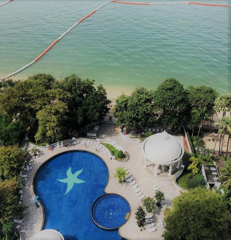 Sky Beach ApartmentfacilitiesBeach14
