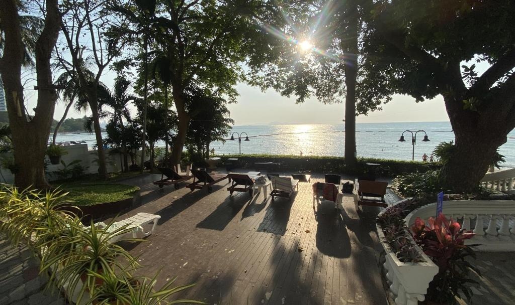 Sky Beach ApartmentpropertyviewsView3