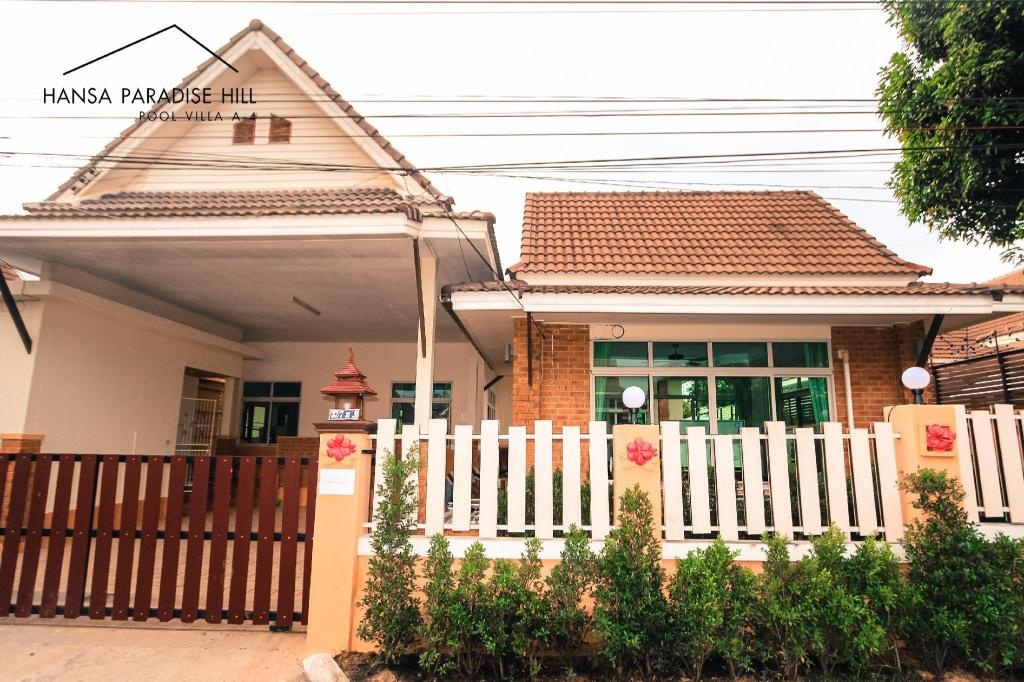 Hansa Paradise Hill Pool Villa SuperiorpropertyviewsEntrance2