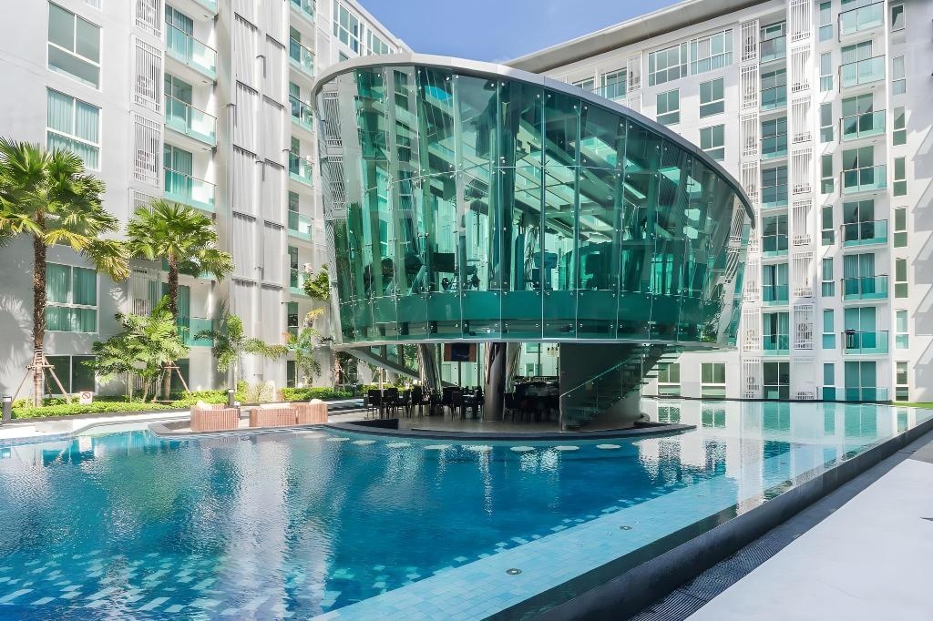 Luxury One Bedroom City Center Residence PattayafacilitiesSwimming Pool Outdoor11
