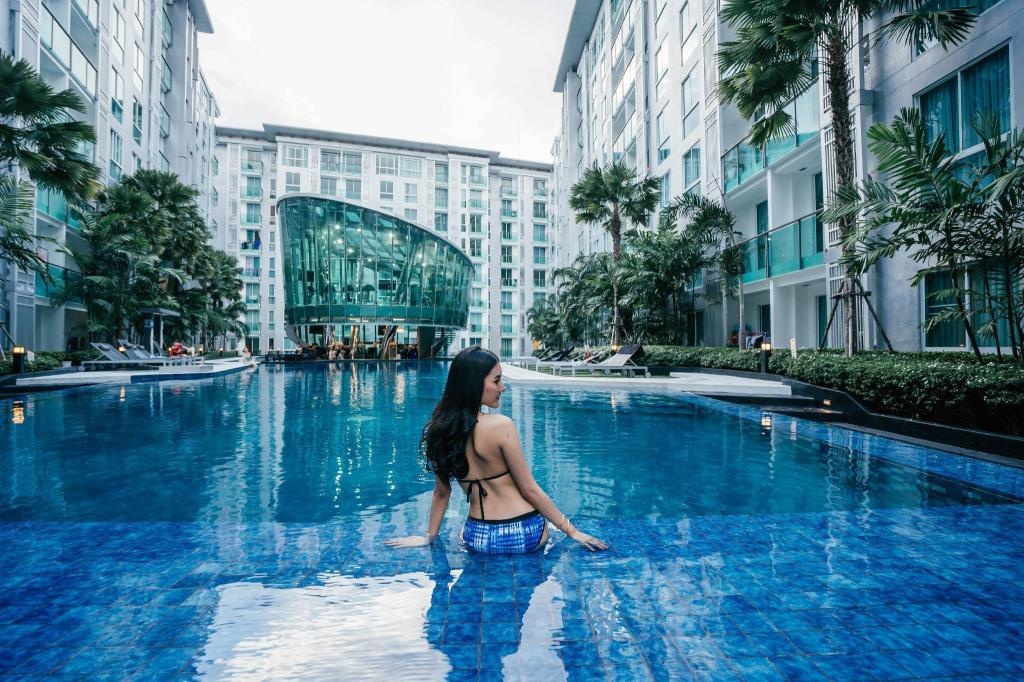 Luxury One Bedroom City Center Residence PattayafacilitiesSwimming Pool Outdoor12