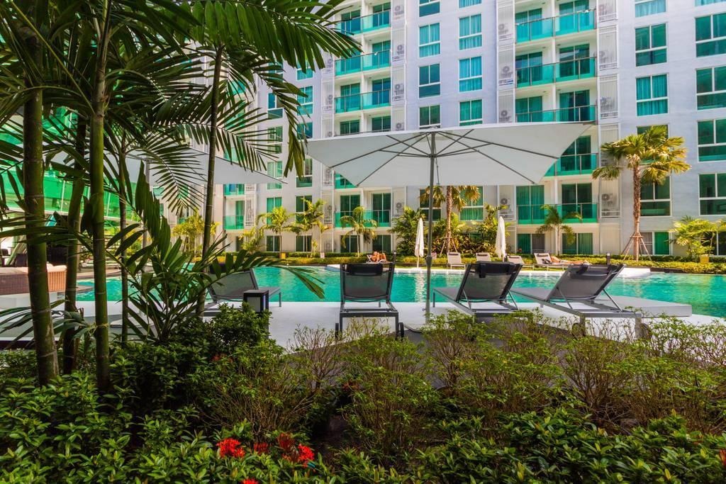 Luxury One Bedroom City Center Residence PattayafacilitiesSwimming Pool Outdoor21