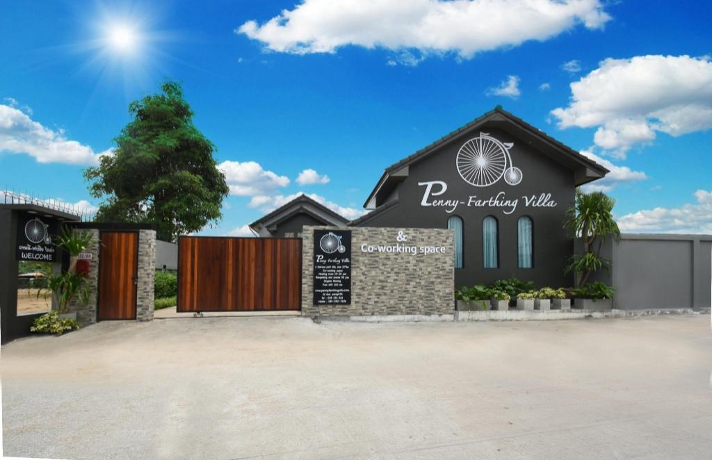 Penny Farthing Private Pool VillapropertyviewsEntrance2