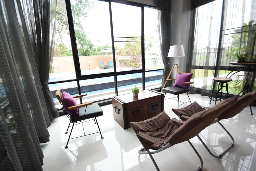 Penny Farthing Private Pool VillapropertyviewsLobby7