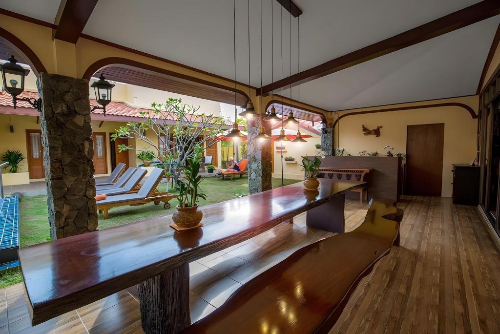 Marigold Resort 8BR W Large Pool GardenfacilitiesBalconyterrace3