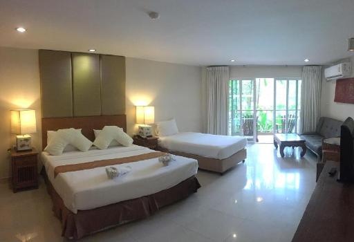 Bella Villa CabanaroomsDeluxe Family Room With Pool Access Pet Friendly25