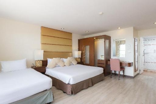 Bella Villa CabanaroomsJunior Suite Seaview Bed19