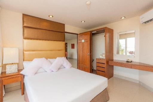 Bella Villa CabanaroomsThree Bedroom Suite Bed28