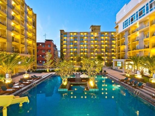 Grand Bella HotelfacilitiesSwimming Pool8