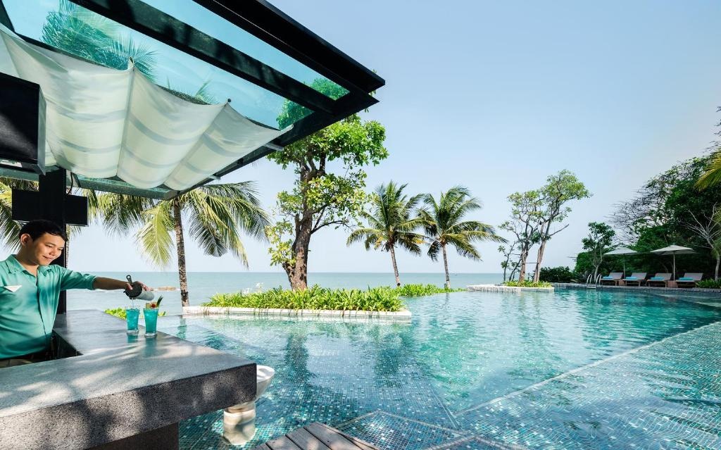 Cape Dara ResortfacilitiesBarlounge20
