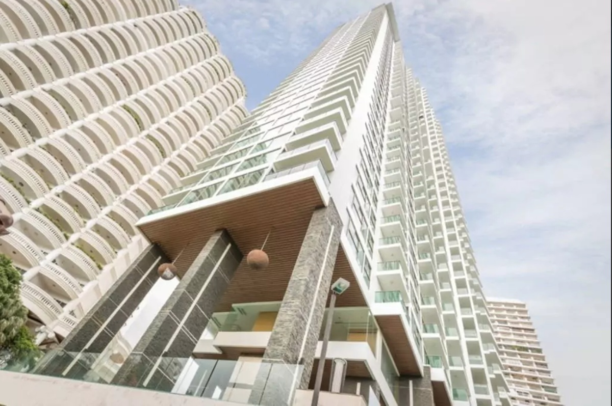 Stunning Sea Views Studio In Luxury Building PropertyviewsExterior View 2