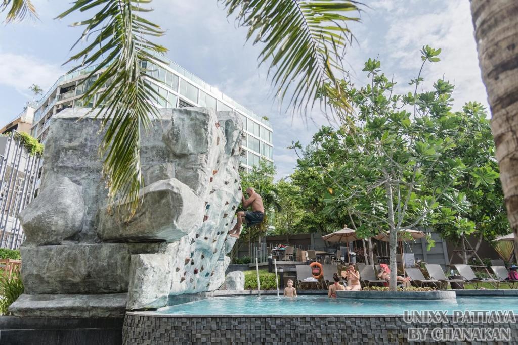 Unixx Pattaya By ChanakanfacilitiesSwimming Pool5