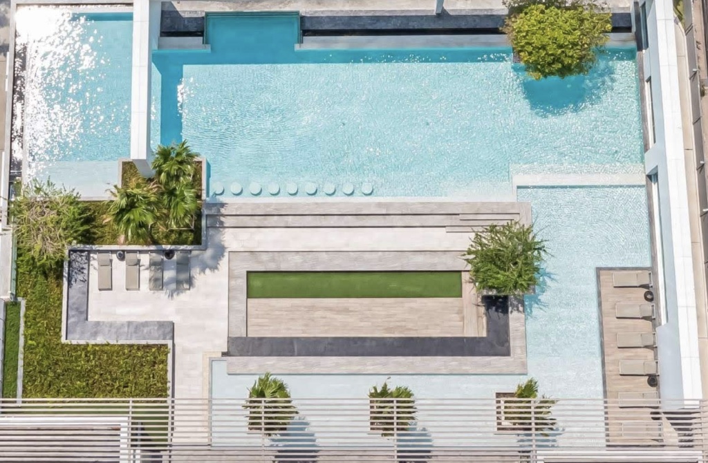 AERAS Luxury Studio Condopropertyviewspropertyviews Image 11