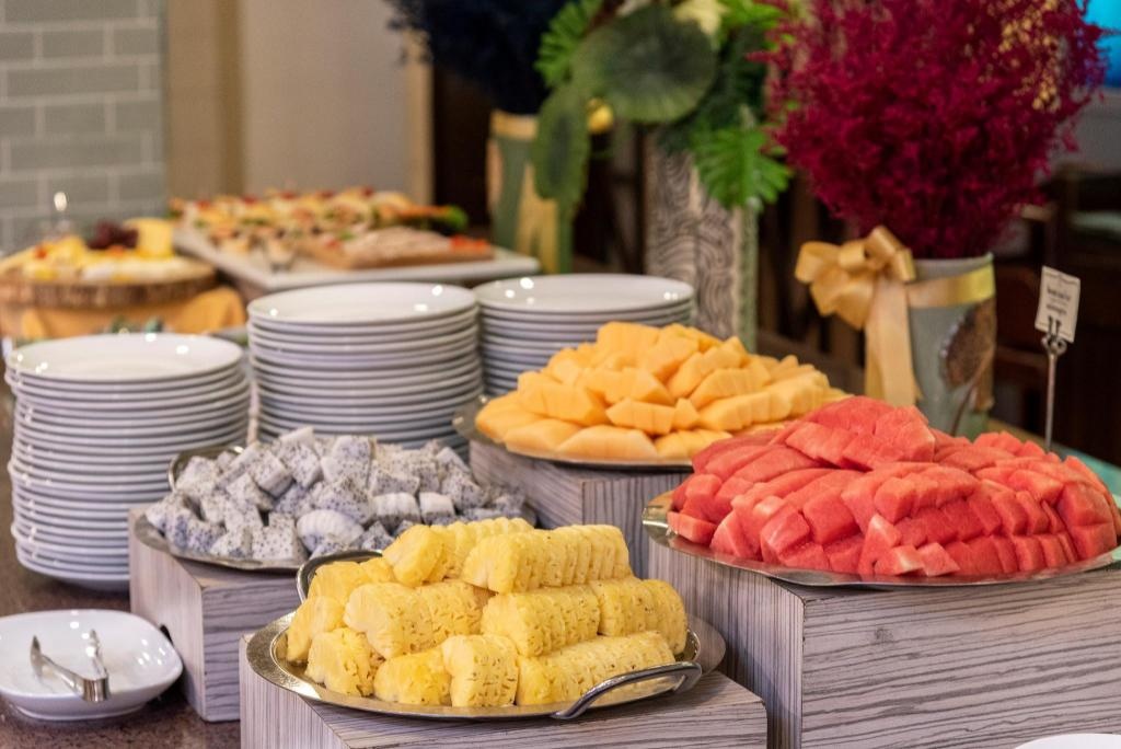 Garden Cliff Resort SpadiningBuffet18