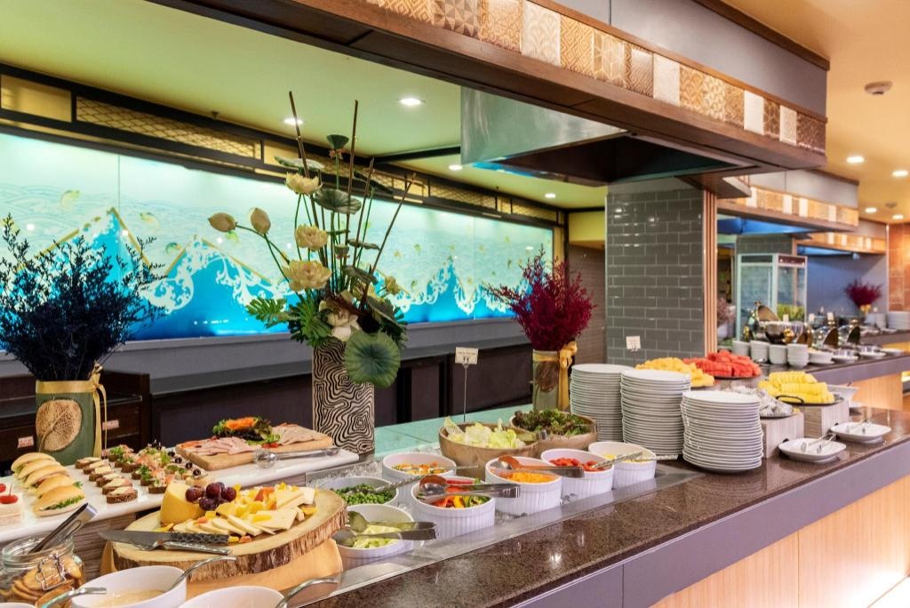 Garden Cliff Resort SpadiningBuffet7