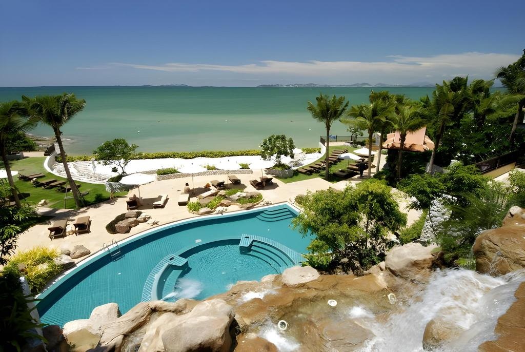 Garden Cliff Resort SpafacilitiesBeach12