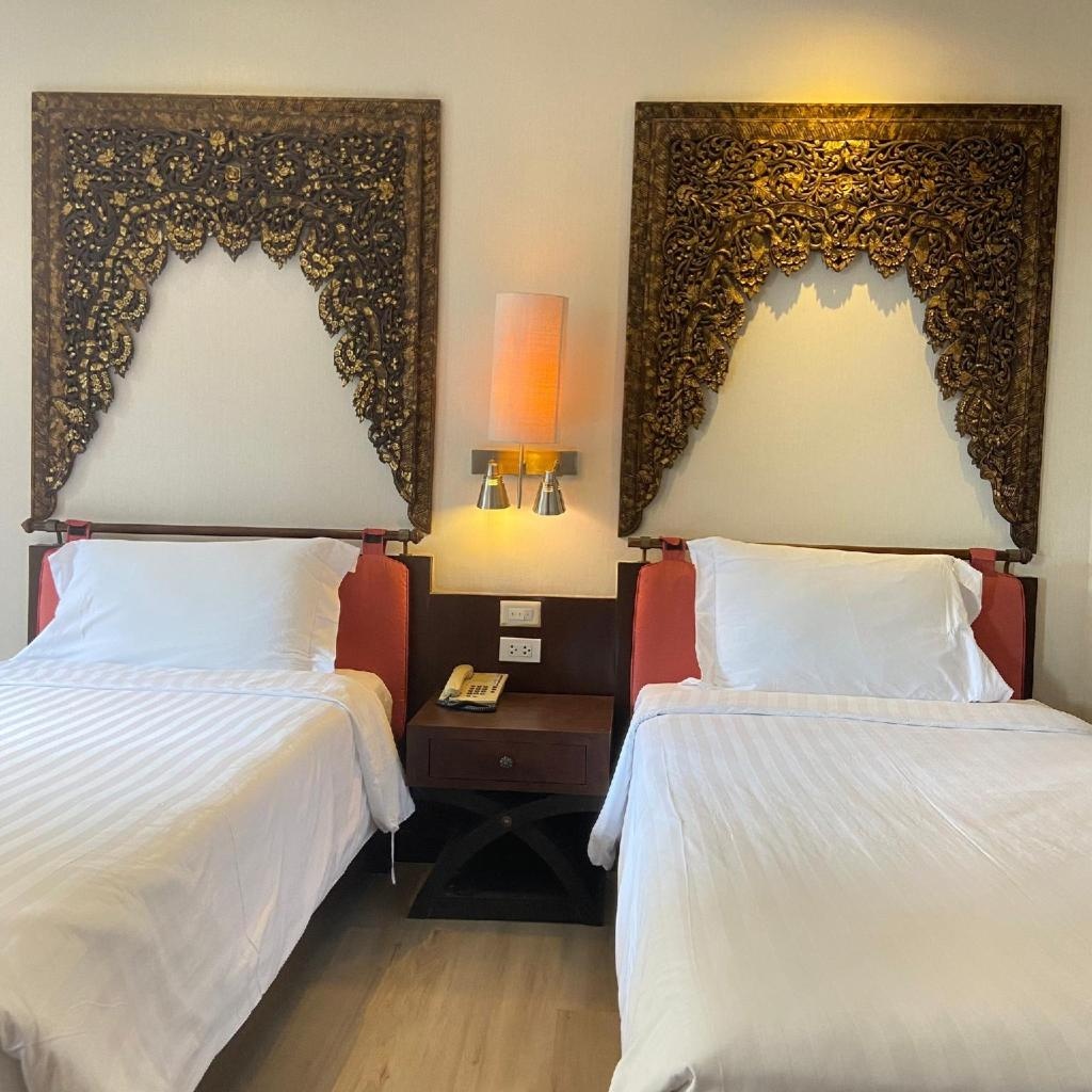 Garden Cliff Resort SparoomsPremium Room Bedroom42