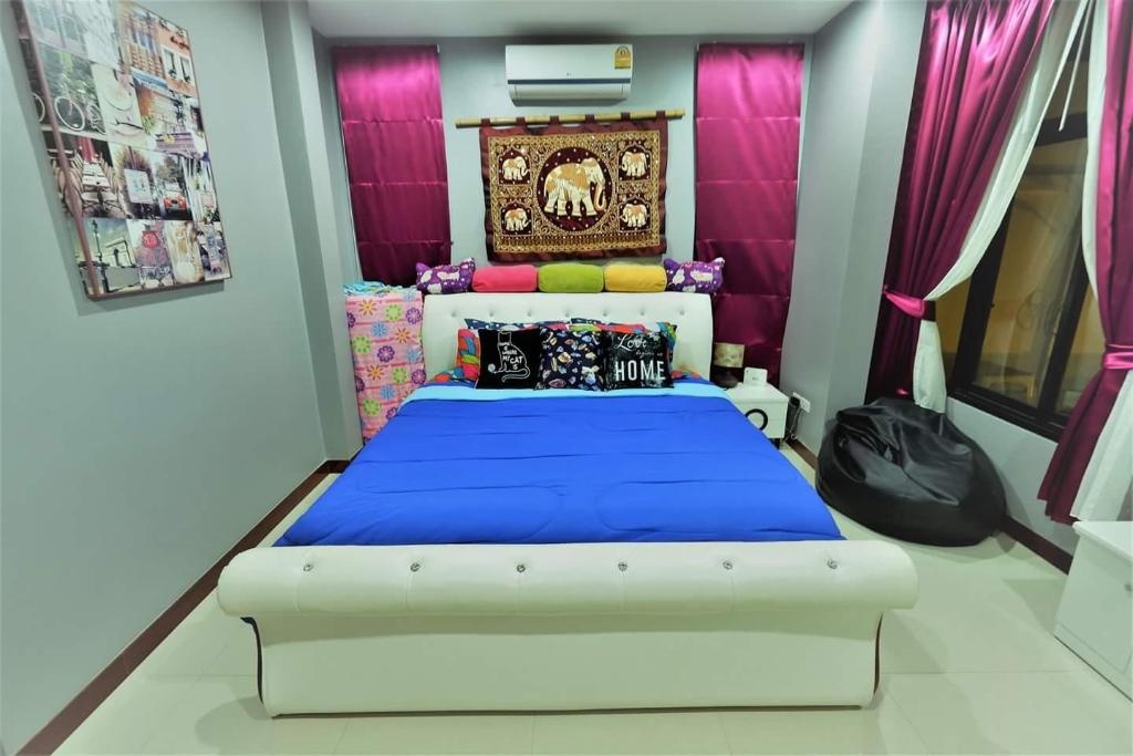 ManeeyahomeFirstroomsrooms Image 33