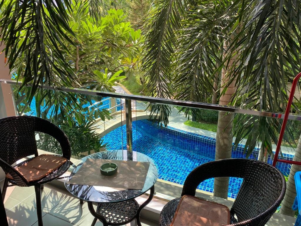 Dusit Grand Park Condo Beautiful ViewfacilitiesBalconyterrace7