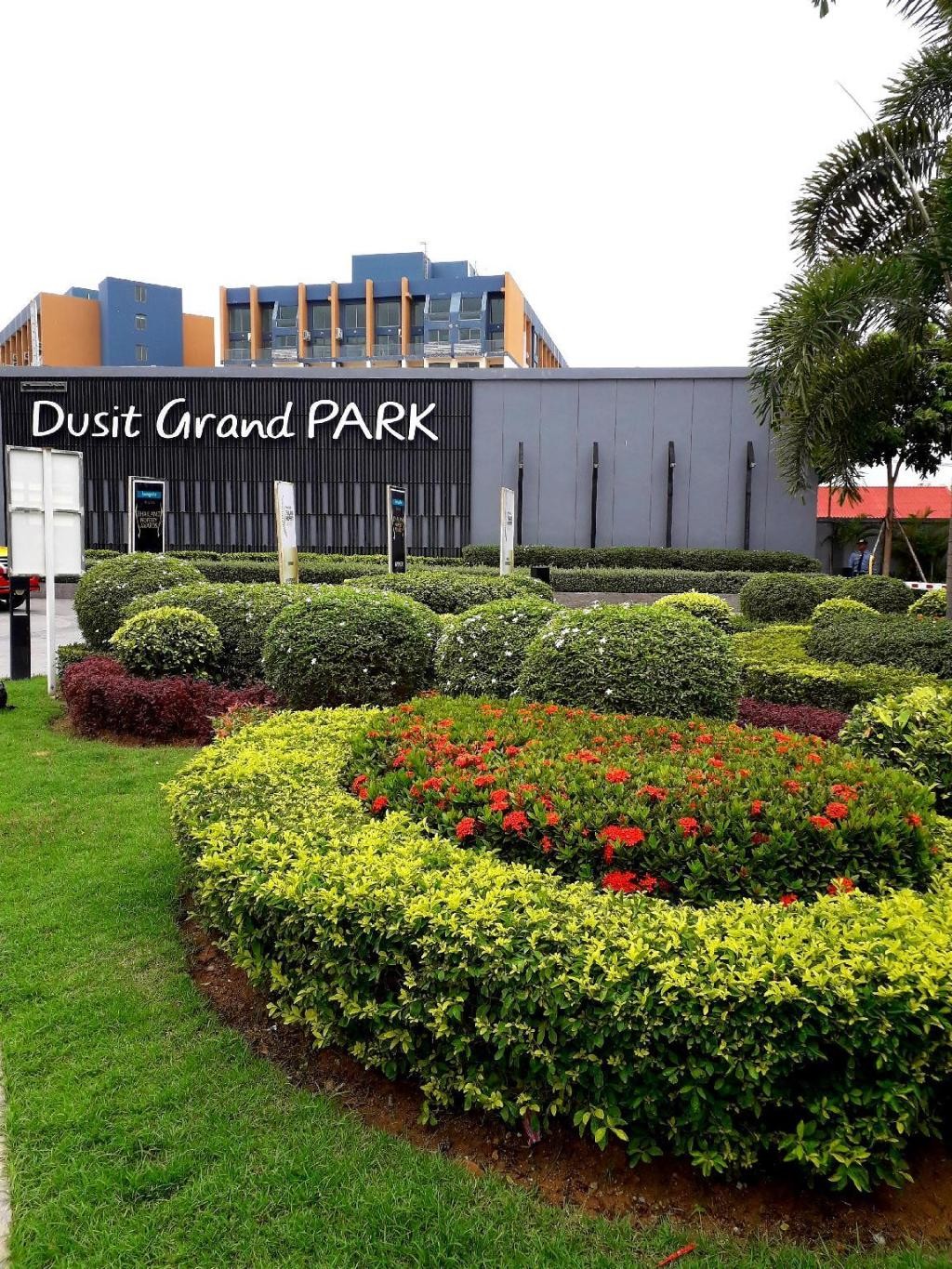 Dusit Grand Park Condo Beautiful ViewfacilitiesPublic Areas2