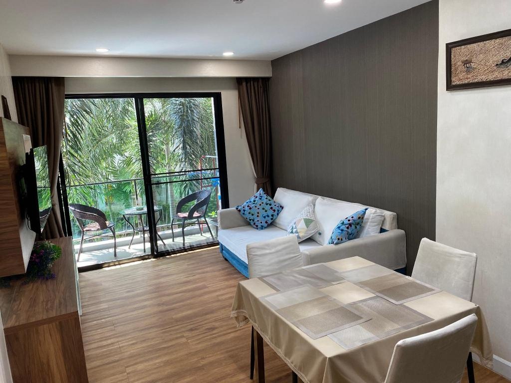 Dusit Grand Park Condo Beautiful ViewpropertyviewsInterior View3