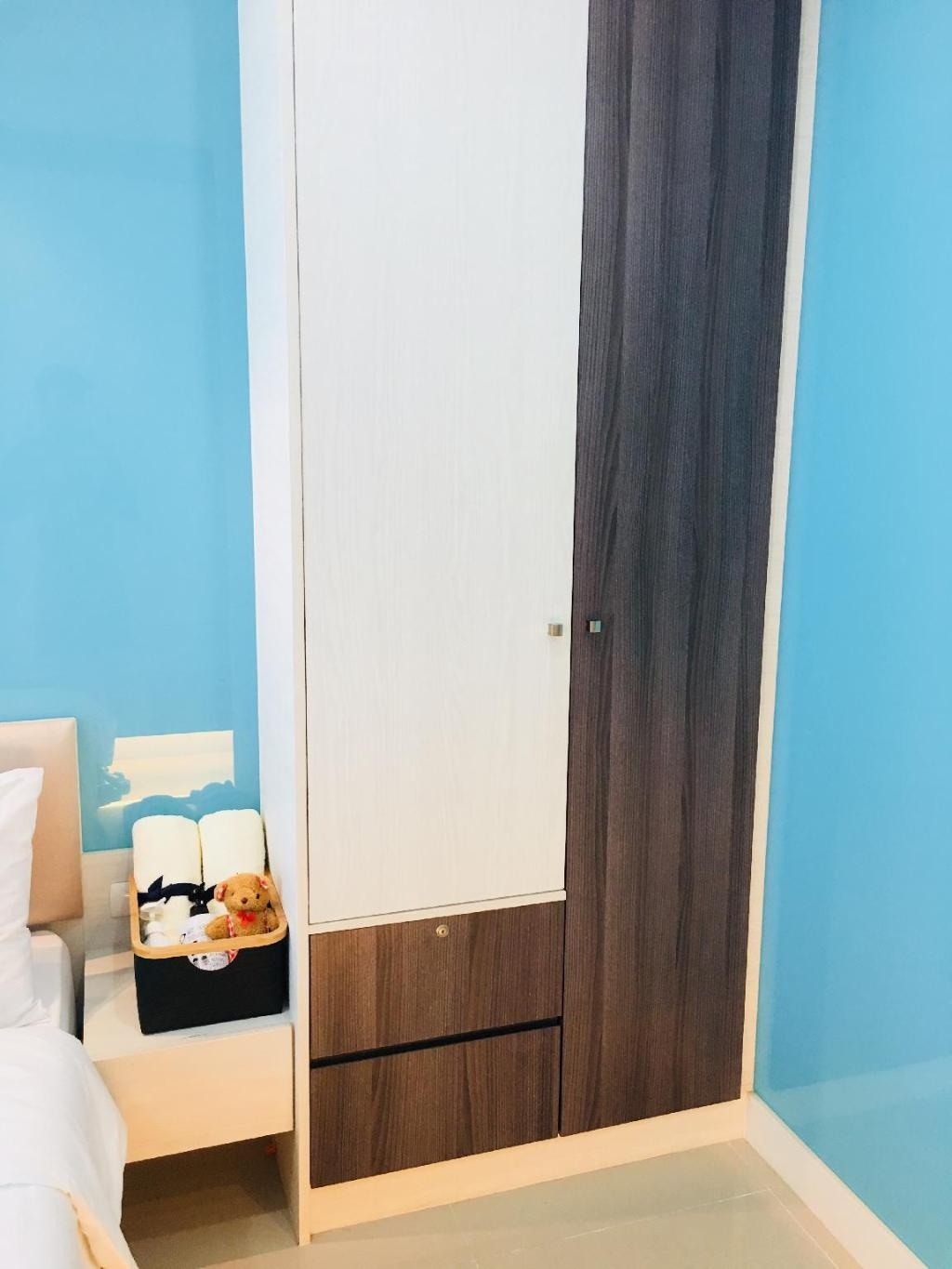 LUMPINI JOMTIEN SEAVIEW B Towerroomsrooms Image 1010