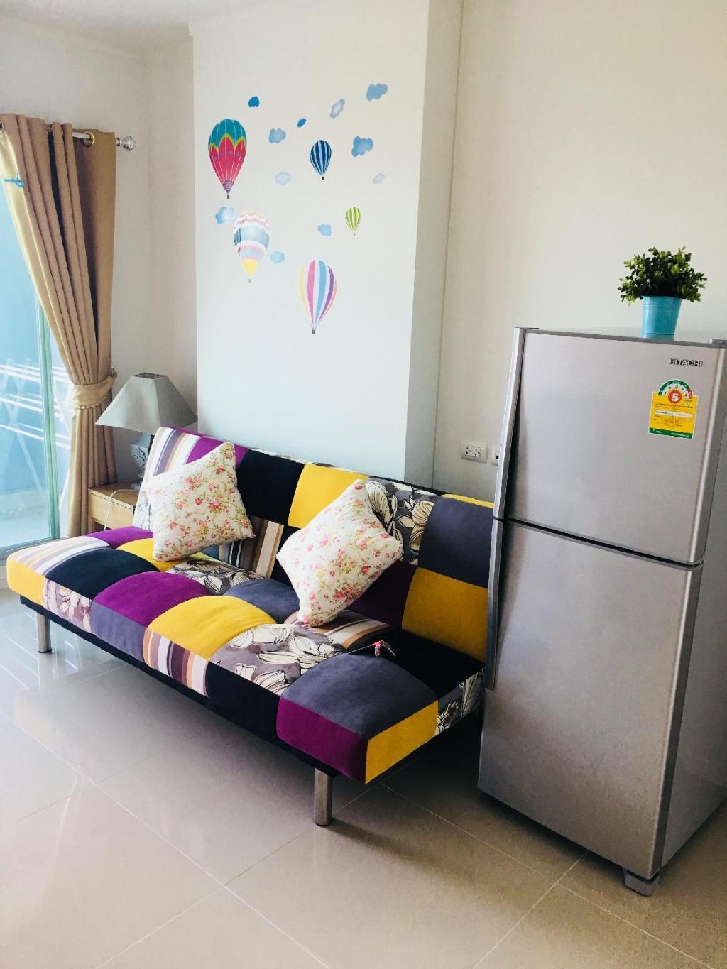 LUMPINI JOMTIEN SEAVIEW B Towerroomsrooms Image 22